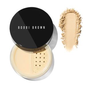 Bobbi Brown • Sheer Finish Pressed Powder